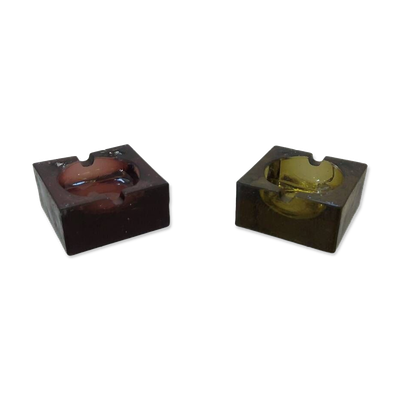 Deux cendriers vintages en verre