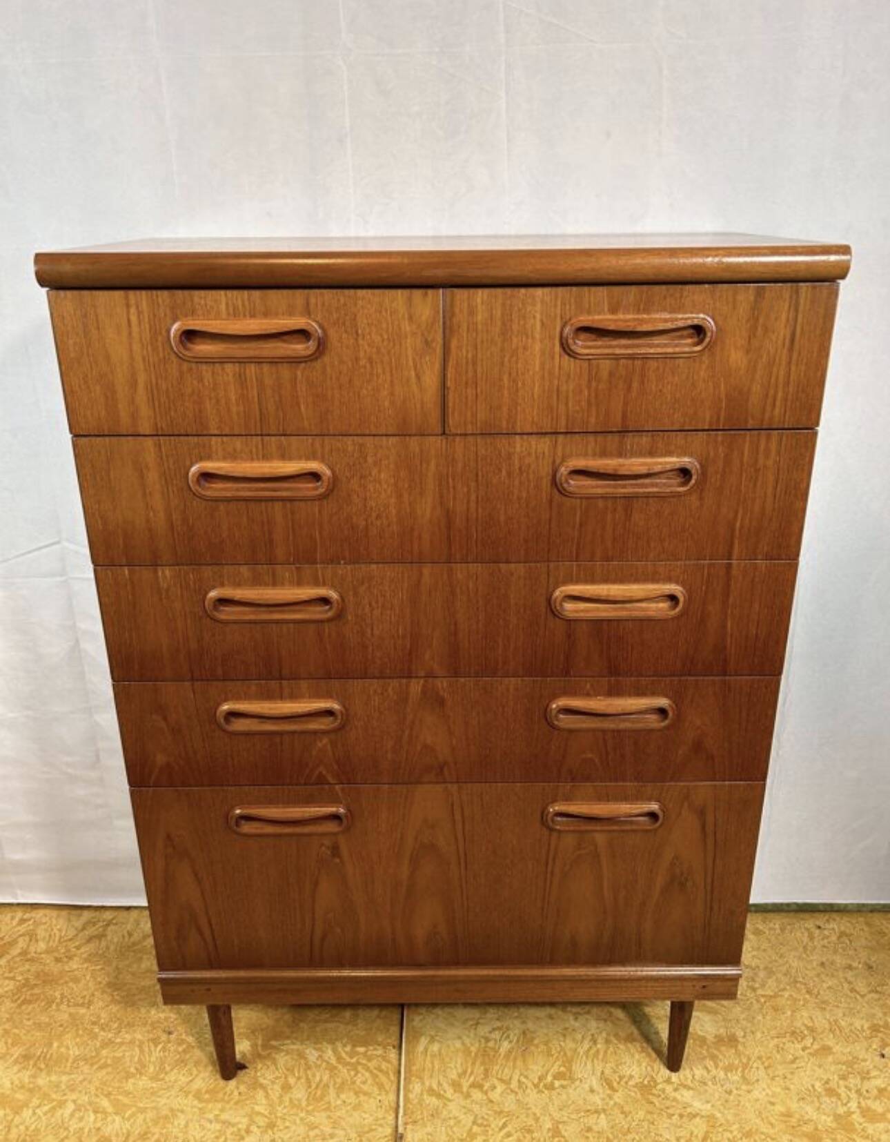 Commode large en teck rétro vintage des années 60 par GPlan.