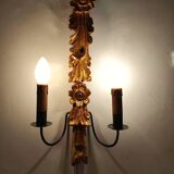 Aplique de pared de madera dorada. España, 1940s.