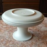 Tupperware pie dish