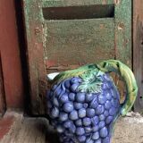 Pichet barbotine grappe de raisins