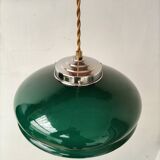 Green opaline suspension