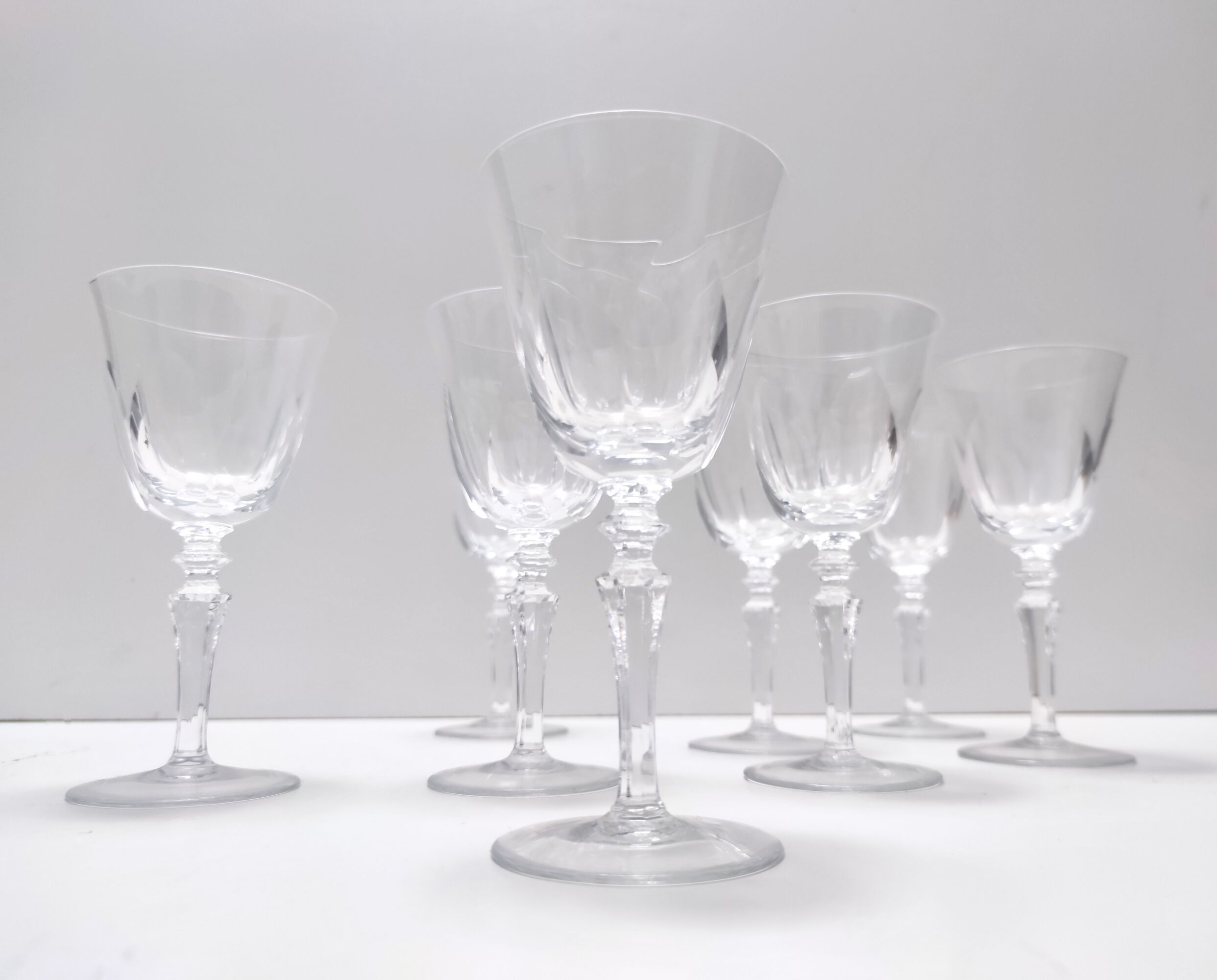 Postmodern Set of 8 Baccarat Crystal Champagne Coupes, France