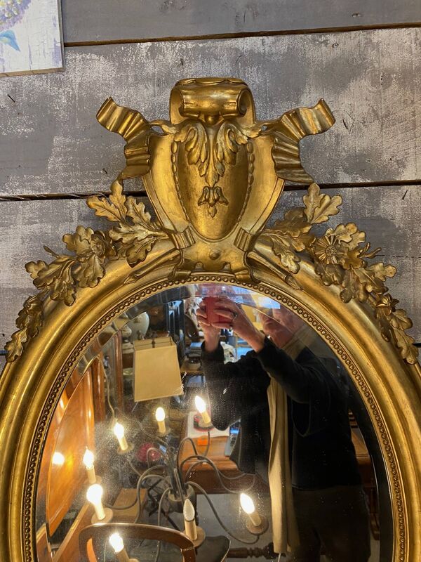 Miroir style louis xvi bois dore a la feuille glace biseautee epoque xixeme