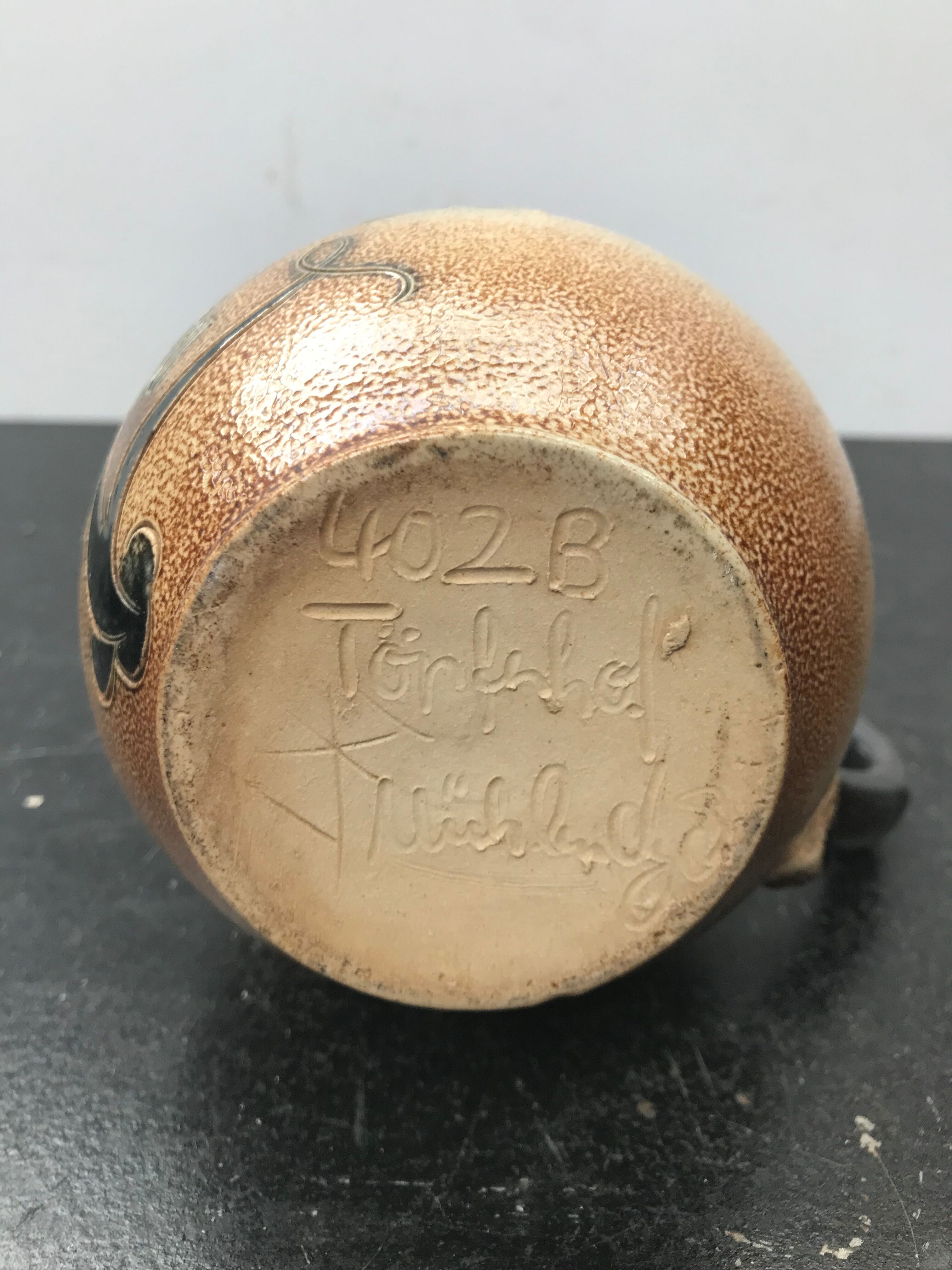 Former pitcher porfrhof brown sandstone enamelled vintage blue décor