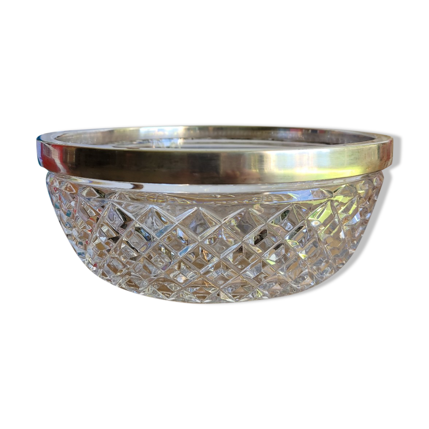 Circled crystal dish