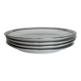 4 plats ovales en porcelaine blanche