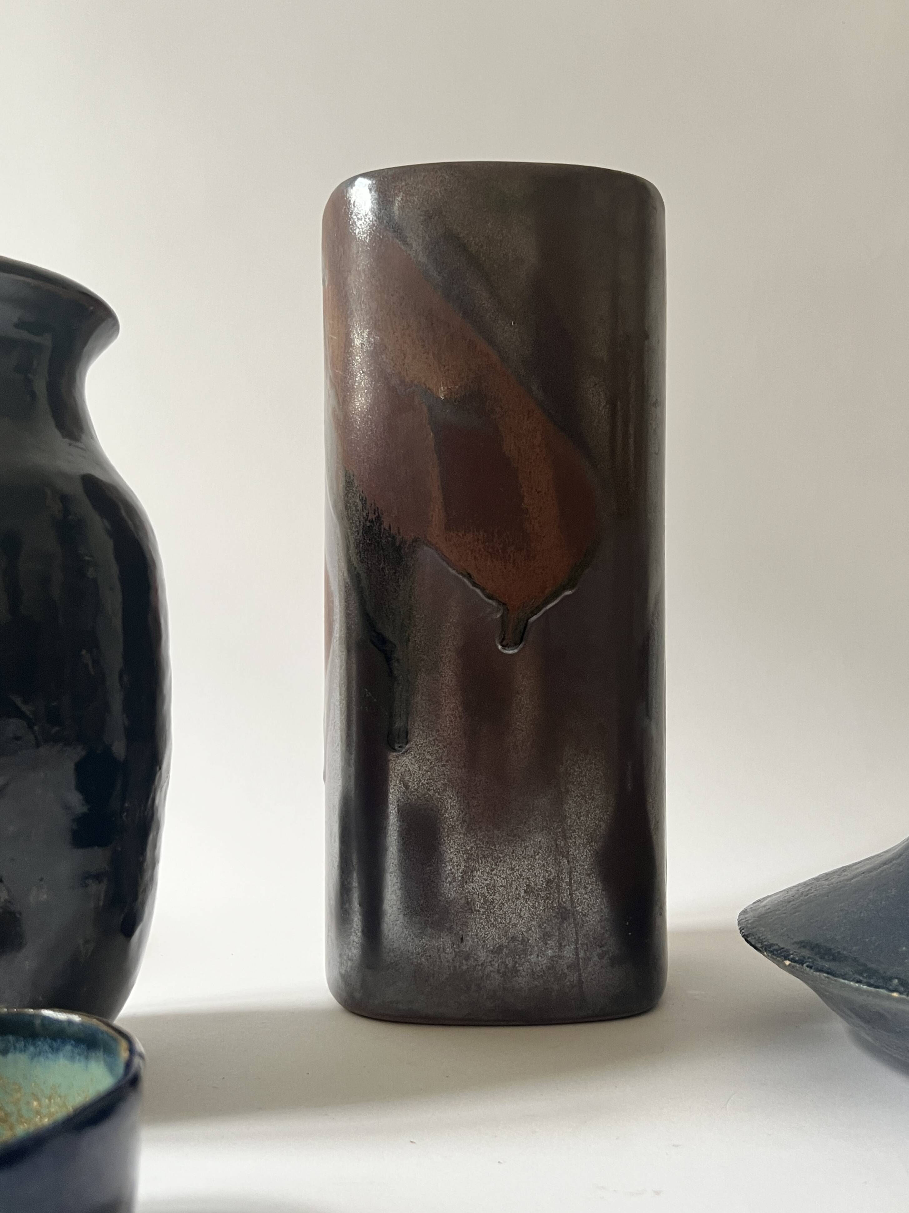 Large iridescent ceramic vase signed Jean Yves Lemonnier, France 1970