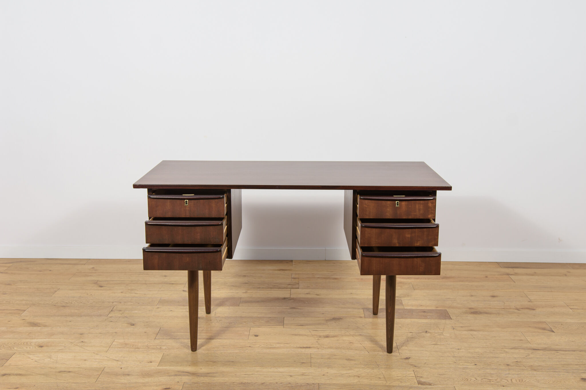 Mid-Century Compact Freestanding Desk, Denmark, 1960s