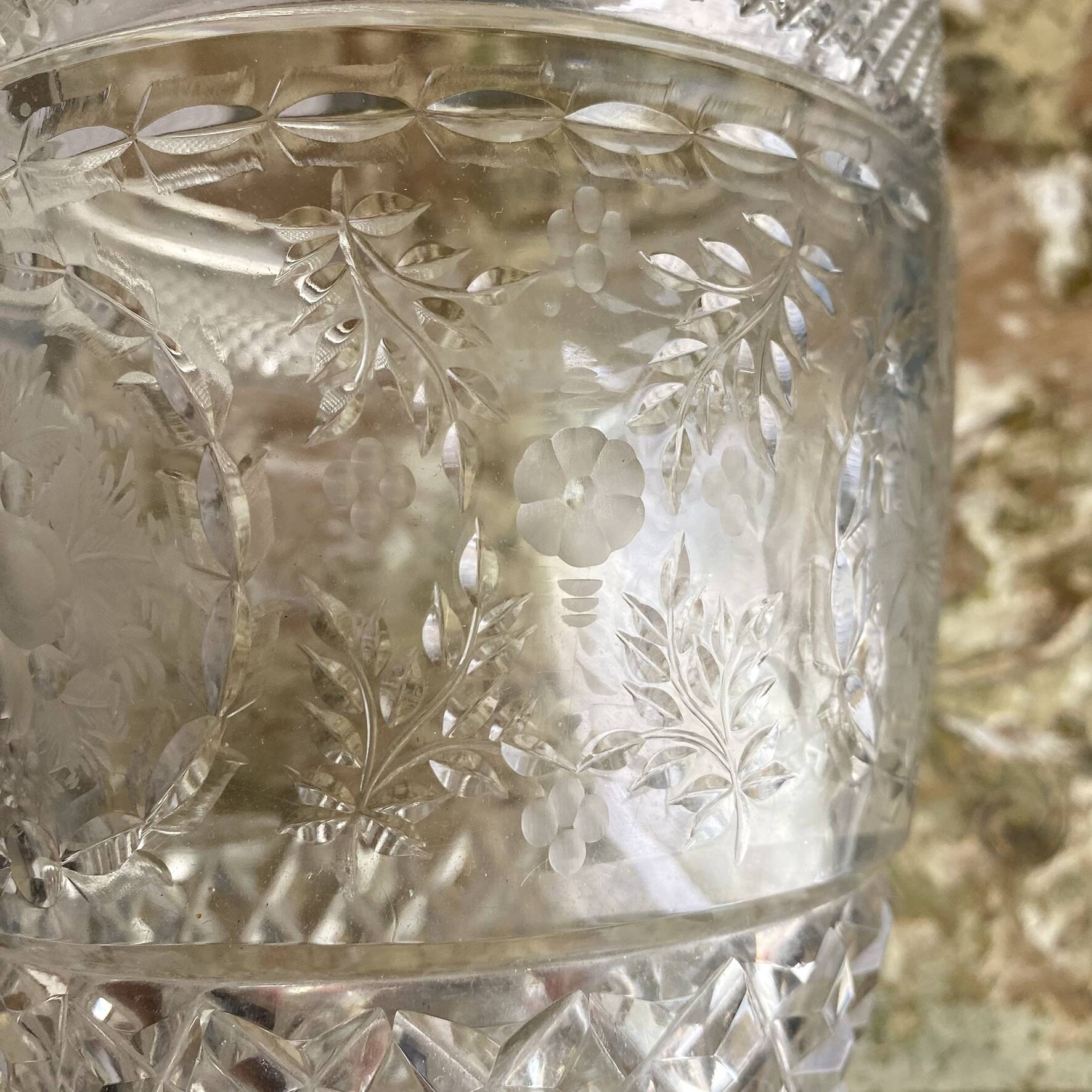 Large Médicis vase in crystal 23.5 cm