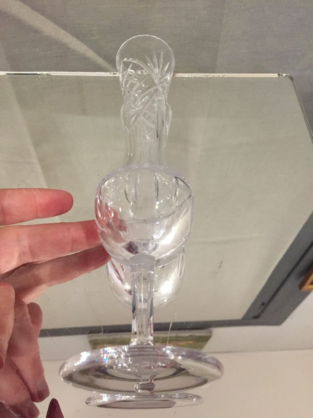 Soliflore en cristal de bayel tres elegant
