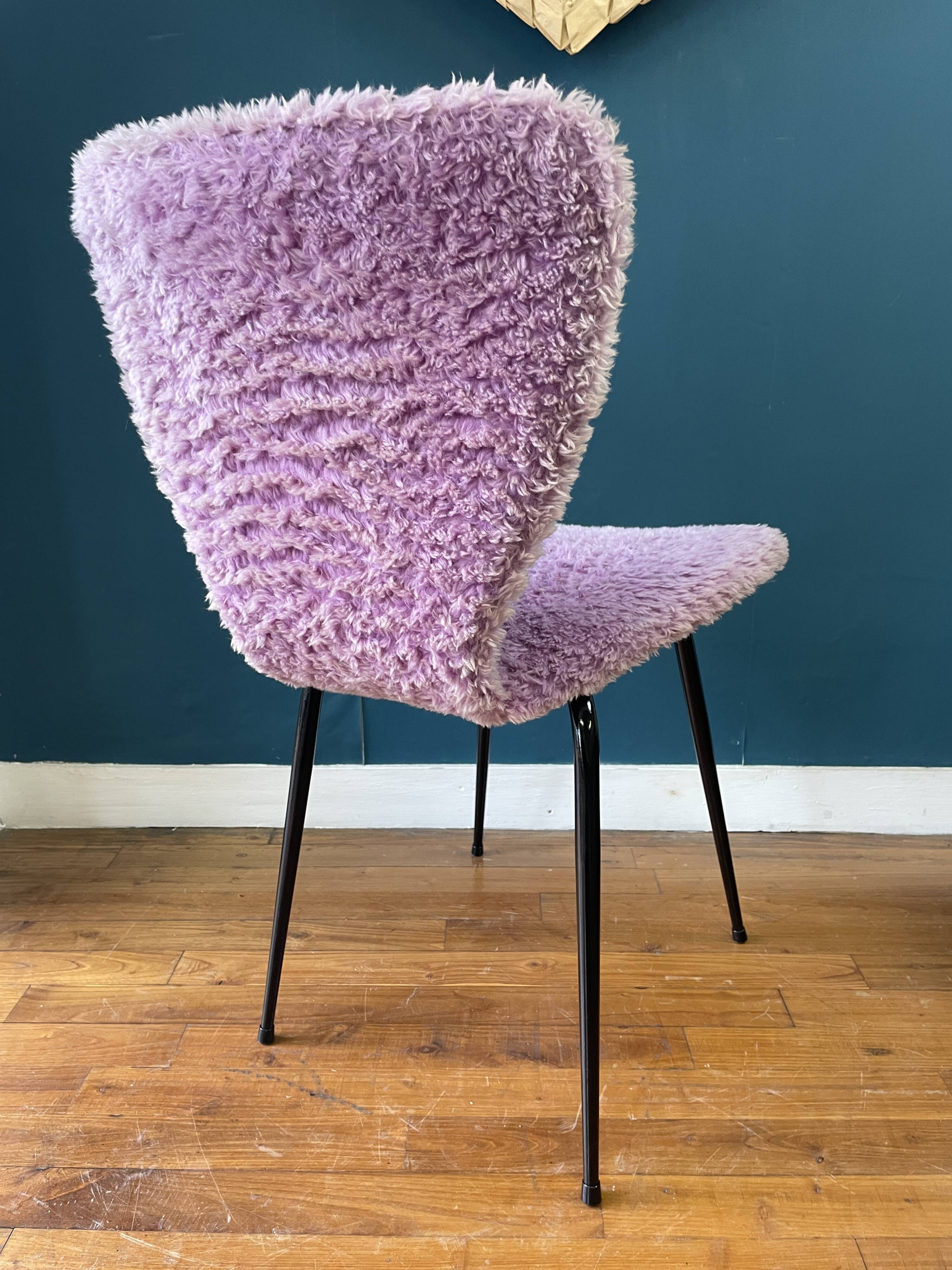 Chaise en moumoute années 50