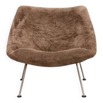 Artifort Oyster model F157 armchair by Pierre Paulin, 1950s