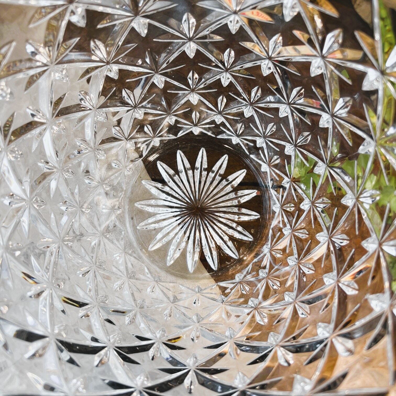 Champagne bucket in cut glass and stainless steel