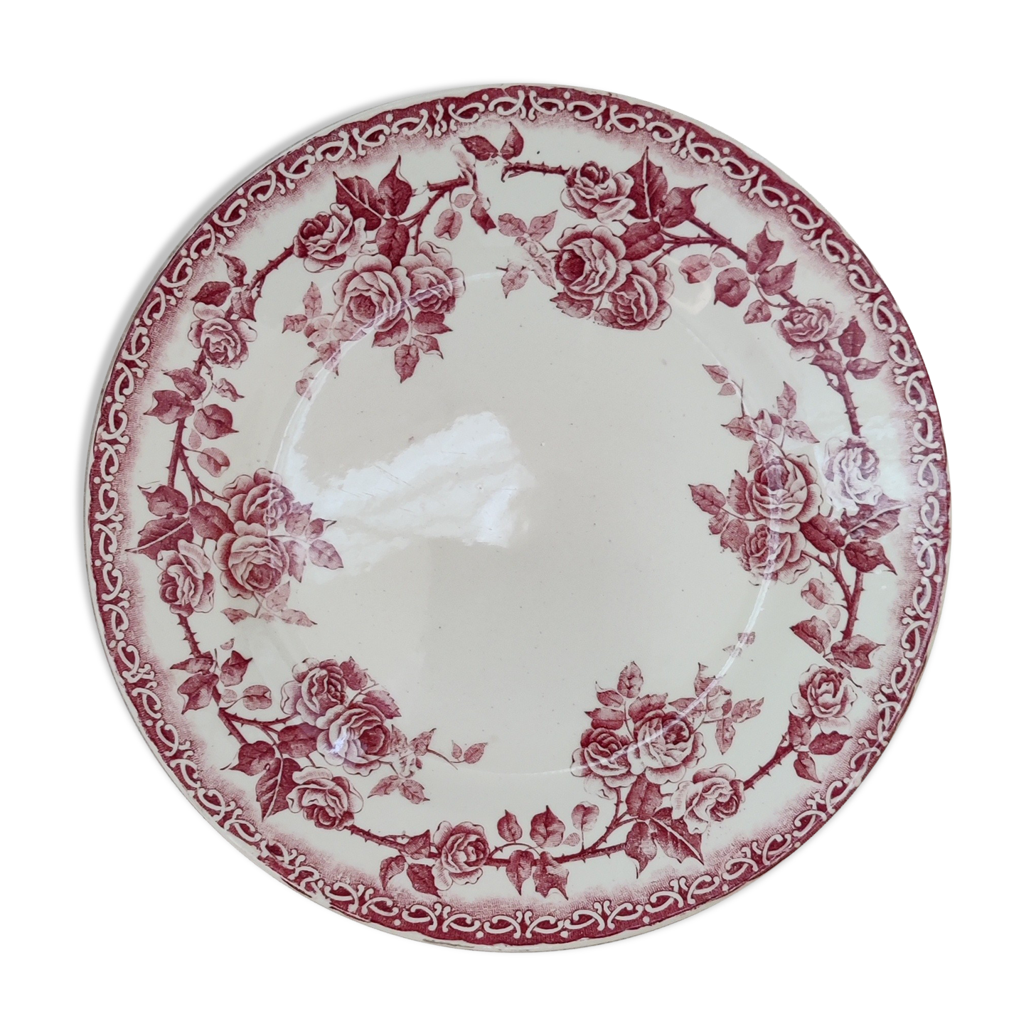 Dessert plate in iron earth