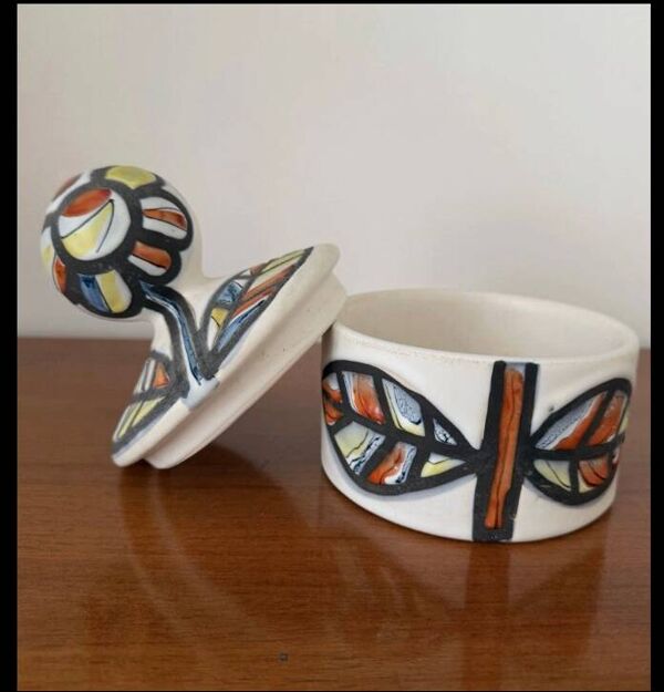 Vase roger capron