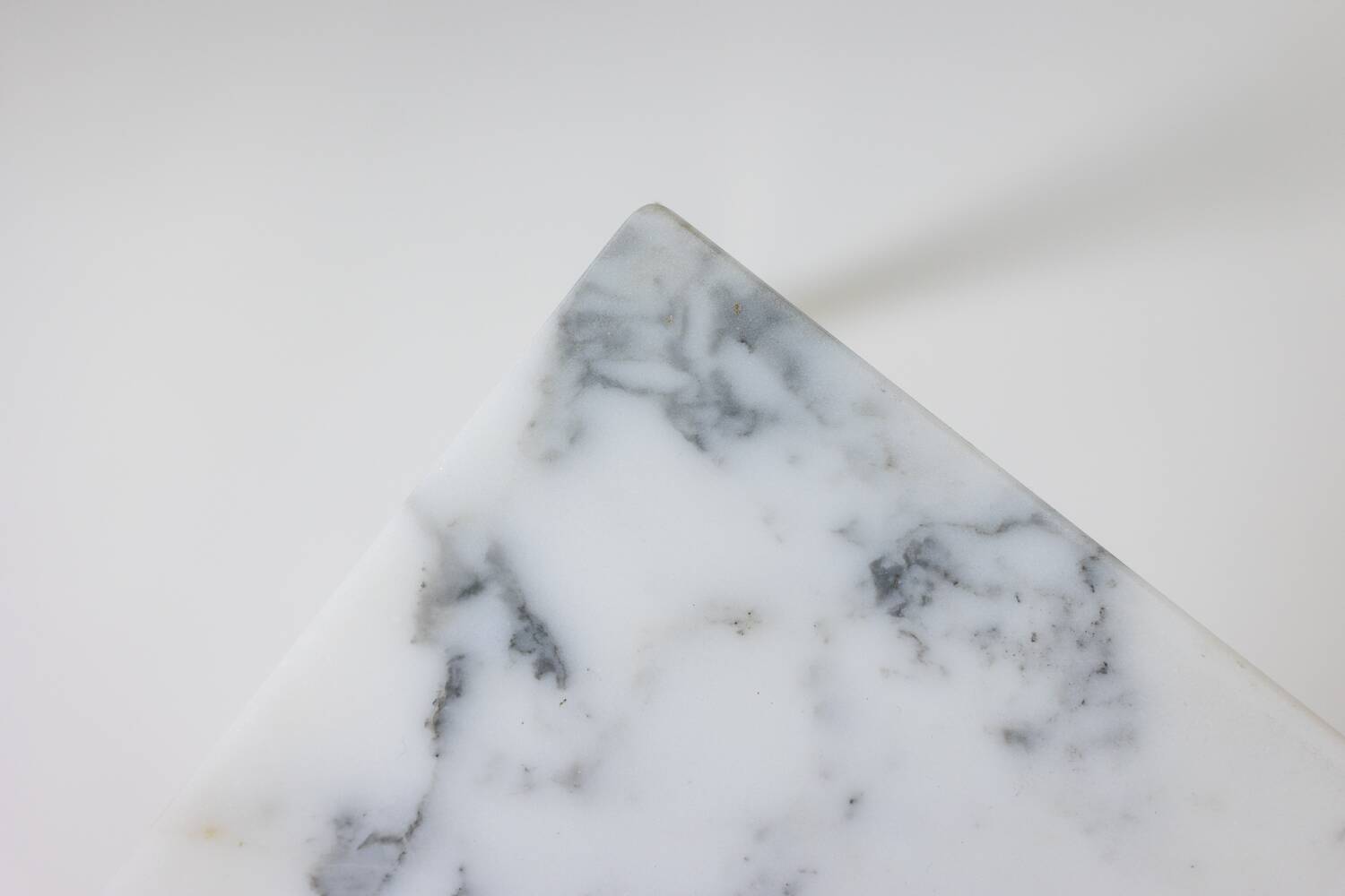 Pair of marble and gilt bronze end tables. 1970s.