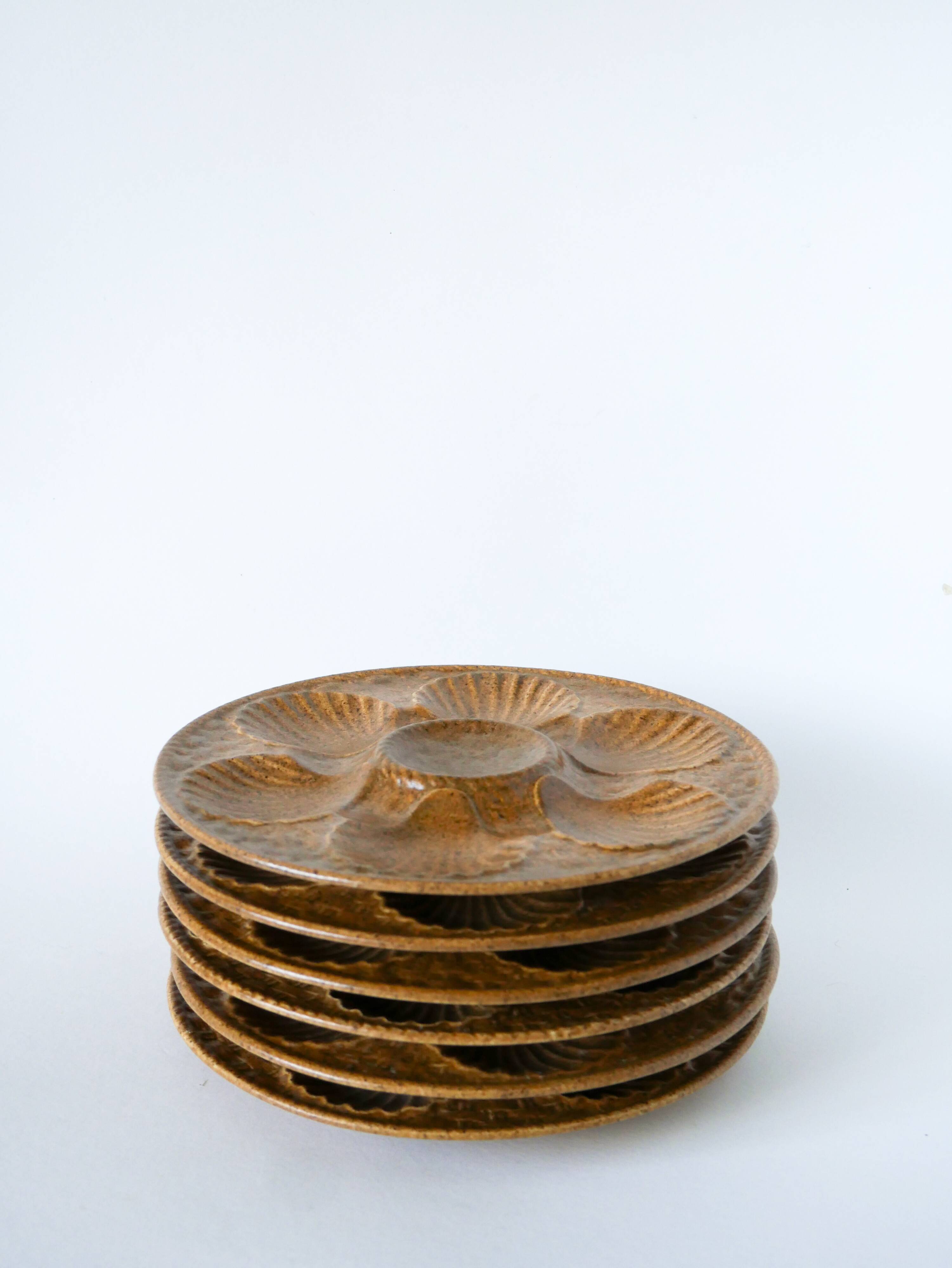 Set of 6 stoneware oyster plates, Beige & Brown, 1970