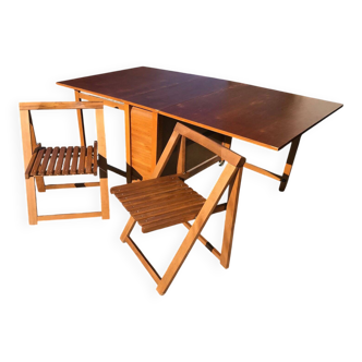 Brown walnut drop-leaf dining table with 2 matching chairs, 1960s (set of 3)