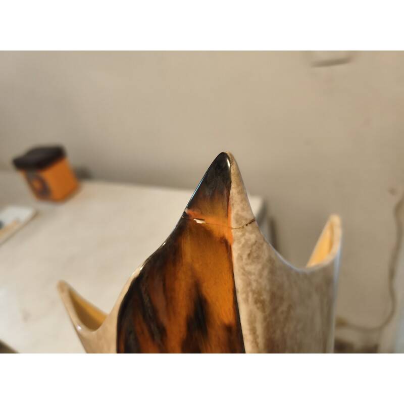 Vintage earthenware vase: Tess