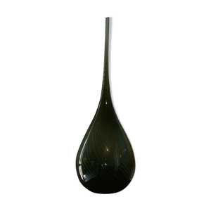 Vase sculptural avec rayures grises