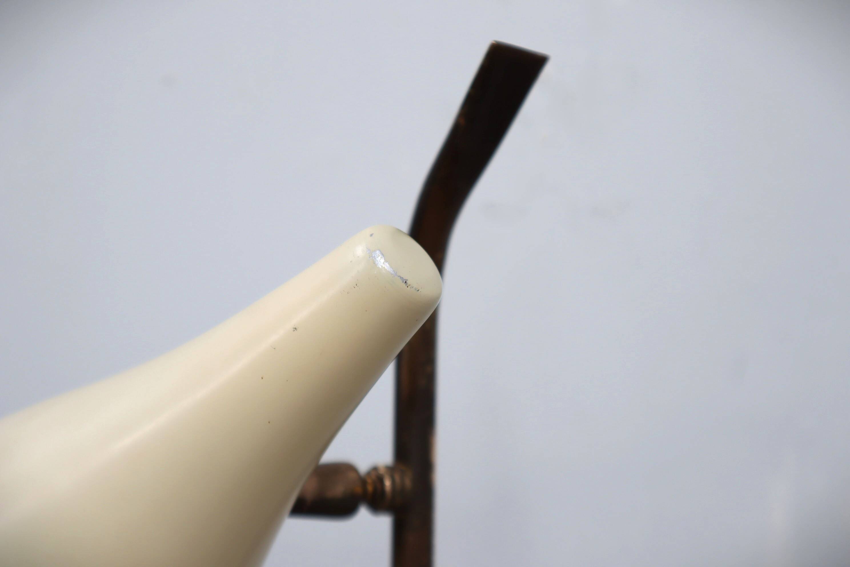 Oscar Torlasco for Lumen rare 1950s Italian table lamp in brass and marble