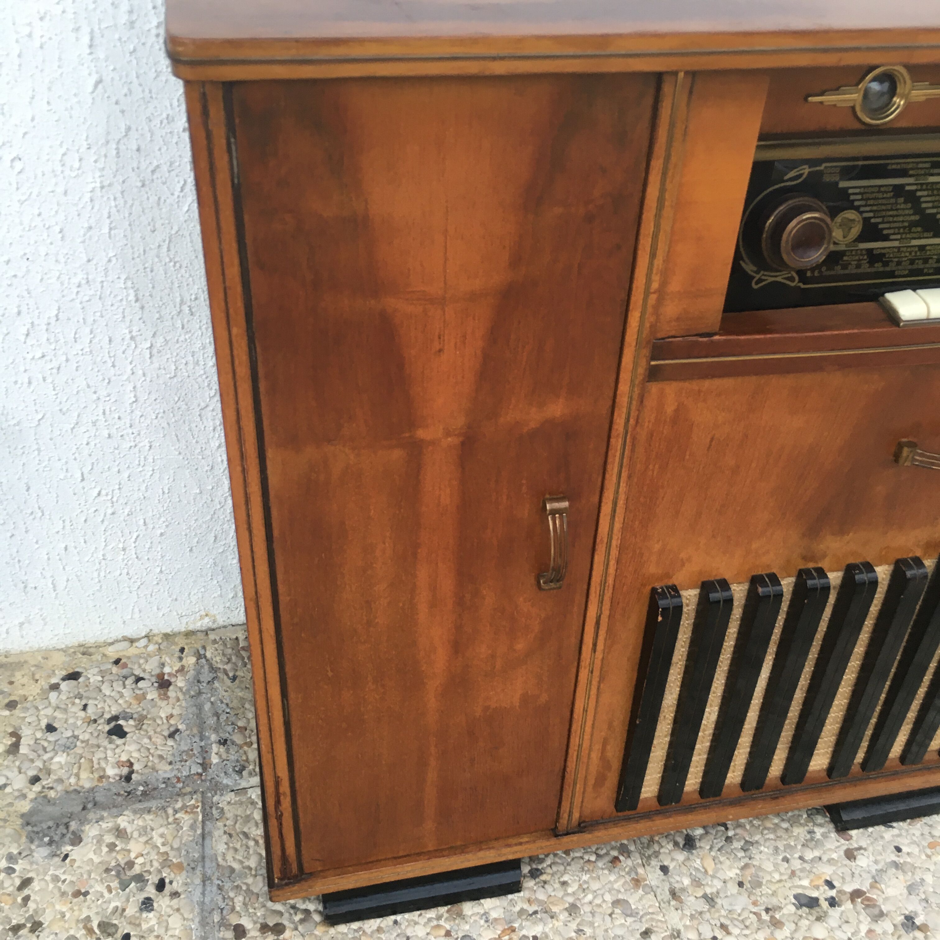 Colorado brand hi-fi cabinet