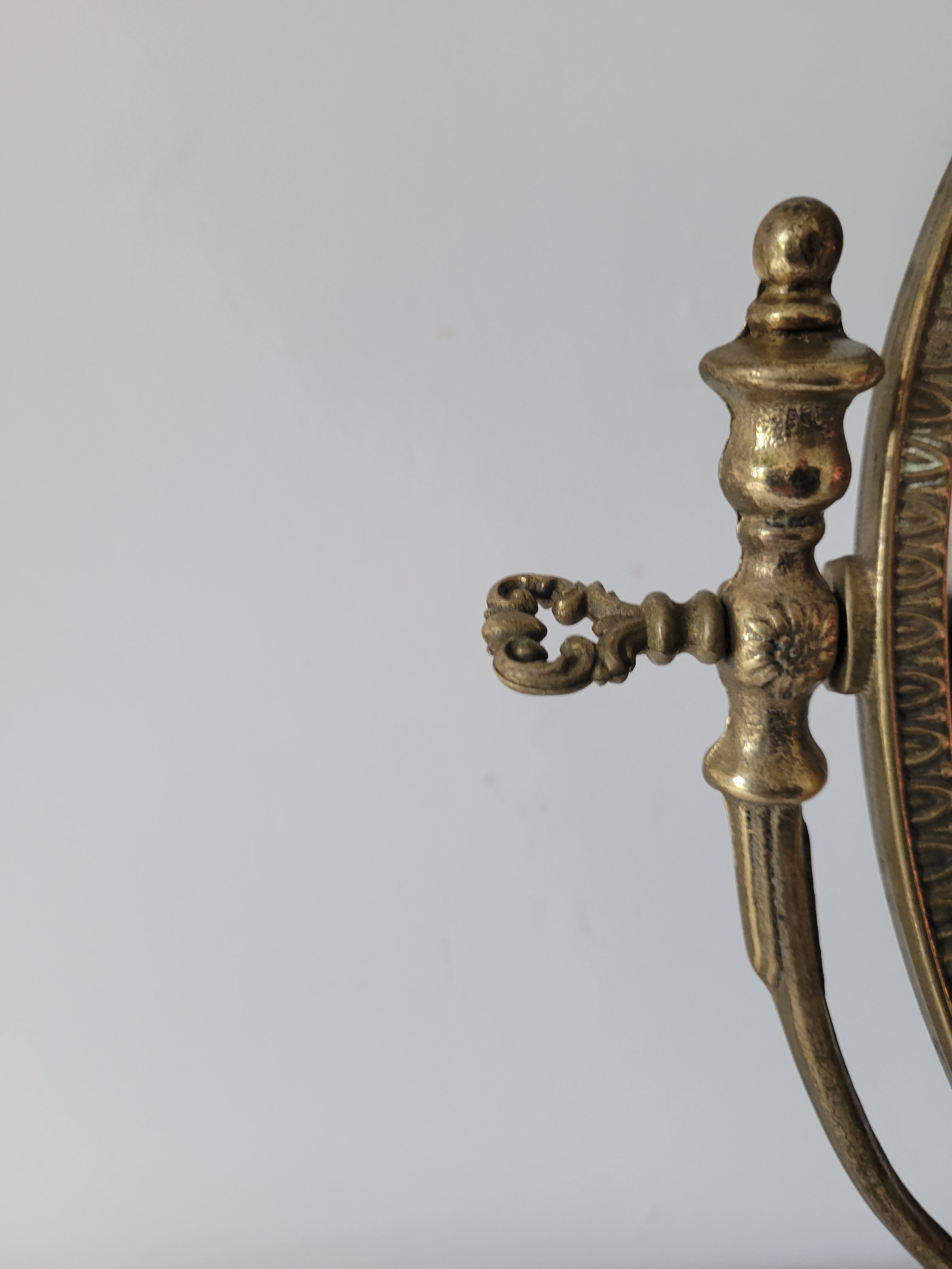 Miroir psyché en laiton