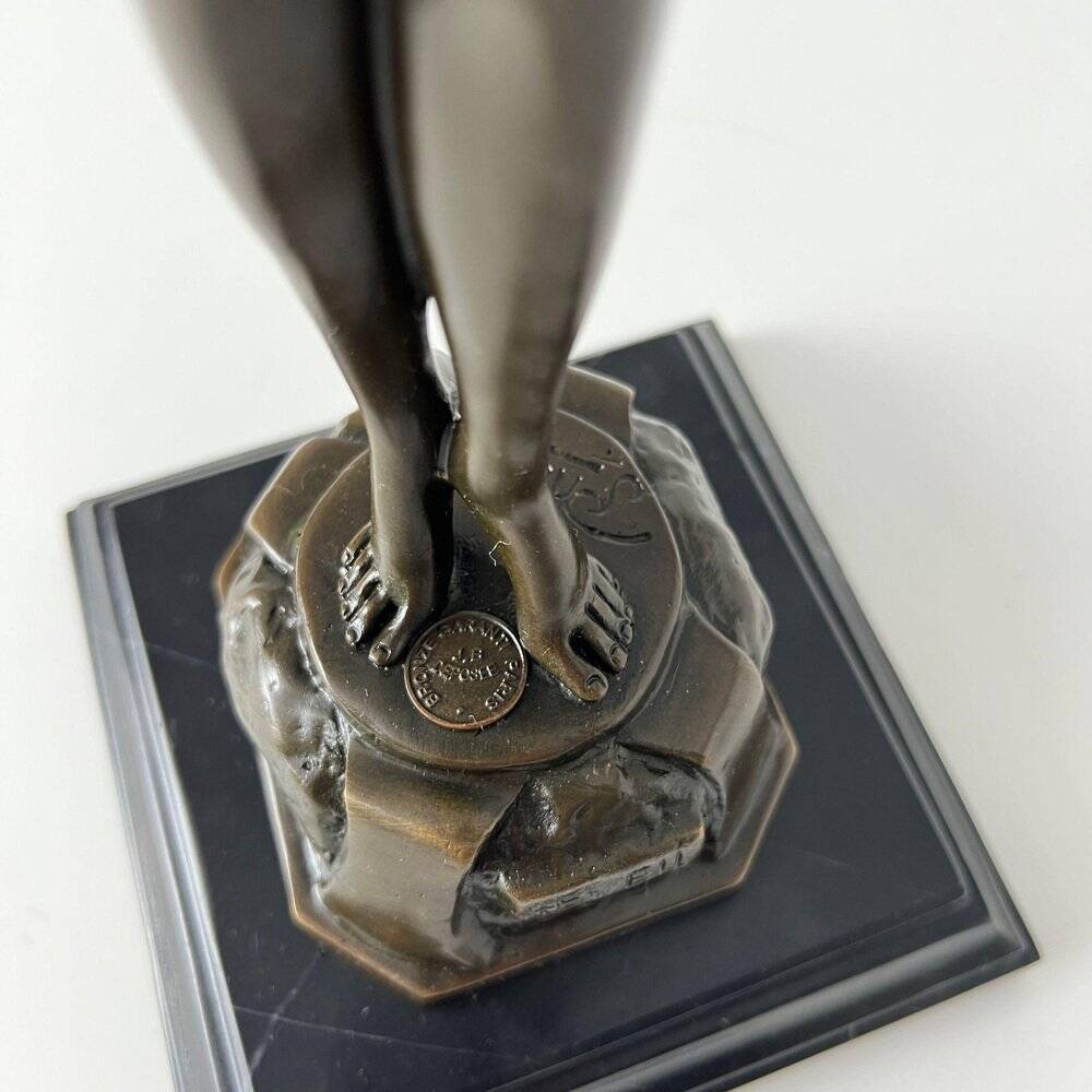 Philips, Art Deco Sculpture of a Nude Woman, 20th Century, Bronze