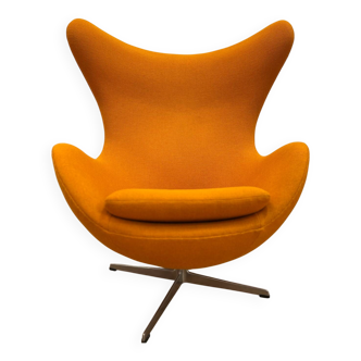 Orange Egg Chair by Arne Jacobsen