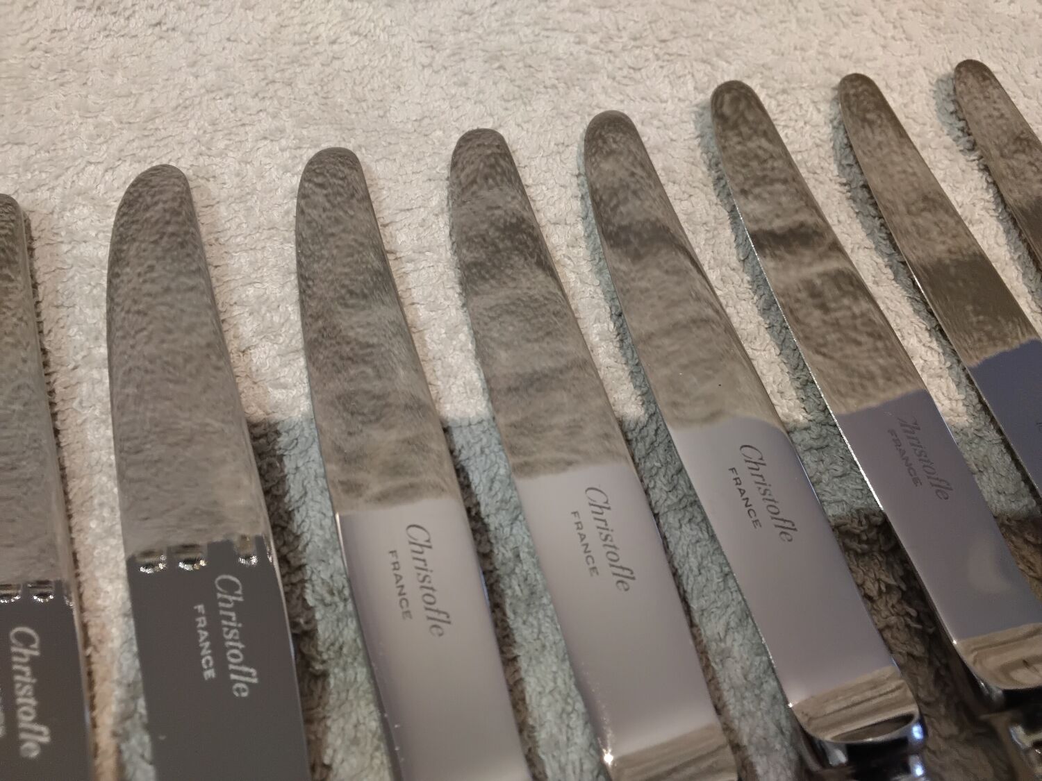 12 silver-plated dessert knives by Christofle Malmaison