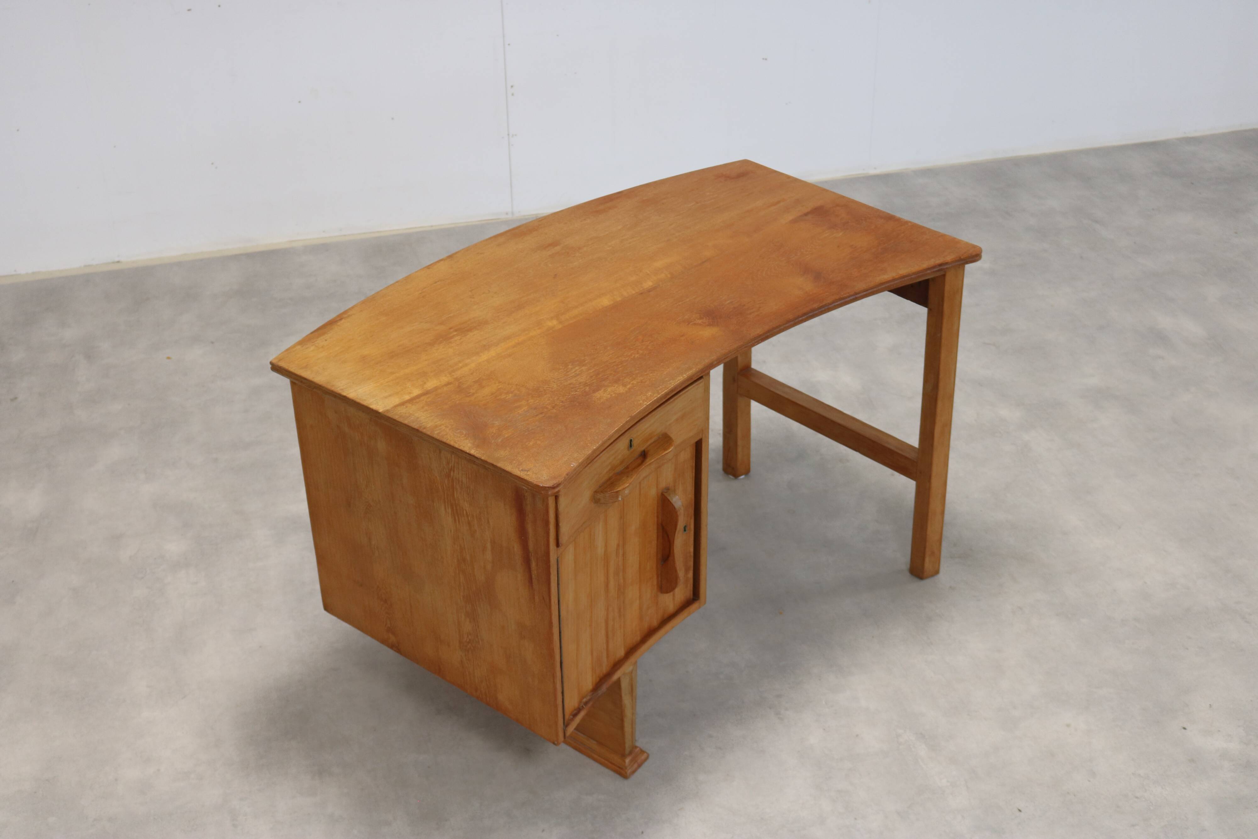 Bureau vintage | chêne | Période des années 1950 | Années 1950