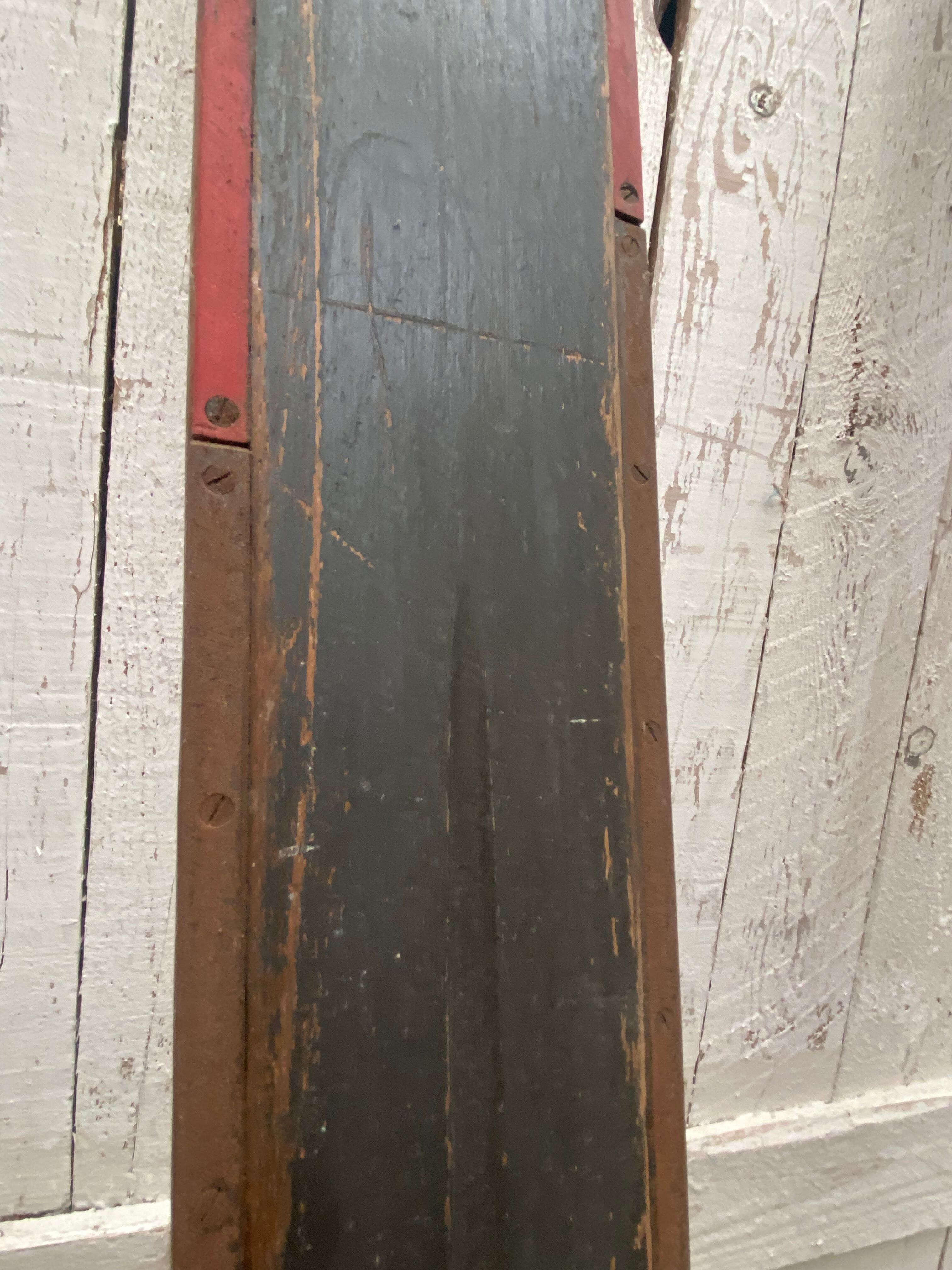 Old wooden skis