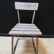 6 vintage garden chairs made of wood and metal