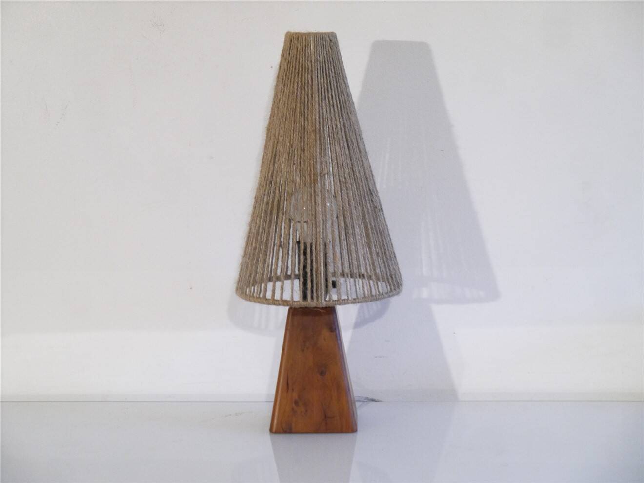 Scandinavian lamp in wood and rope, 1960