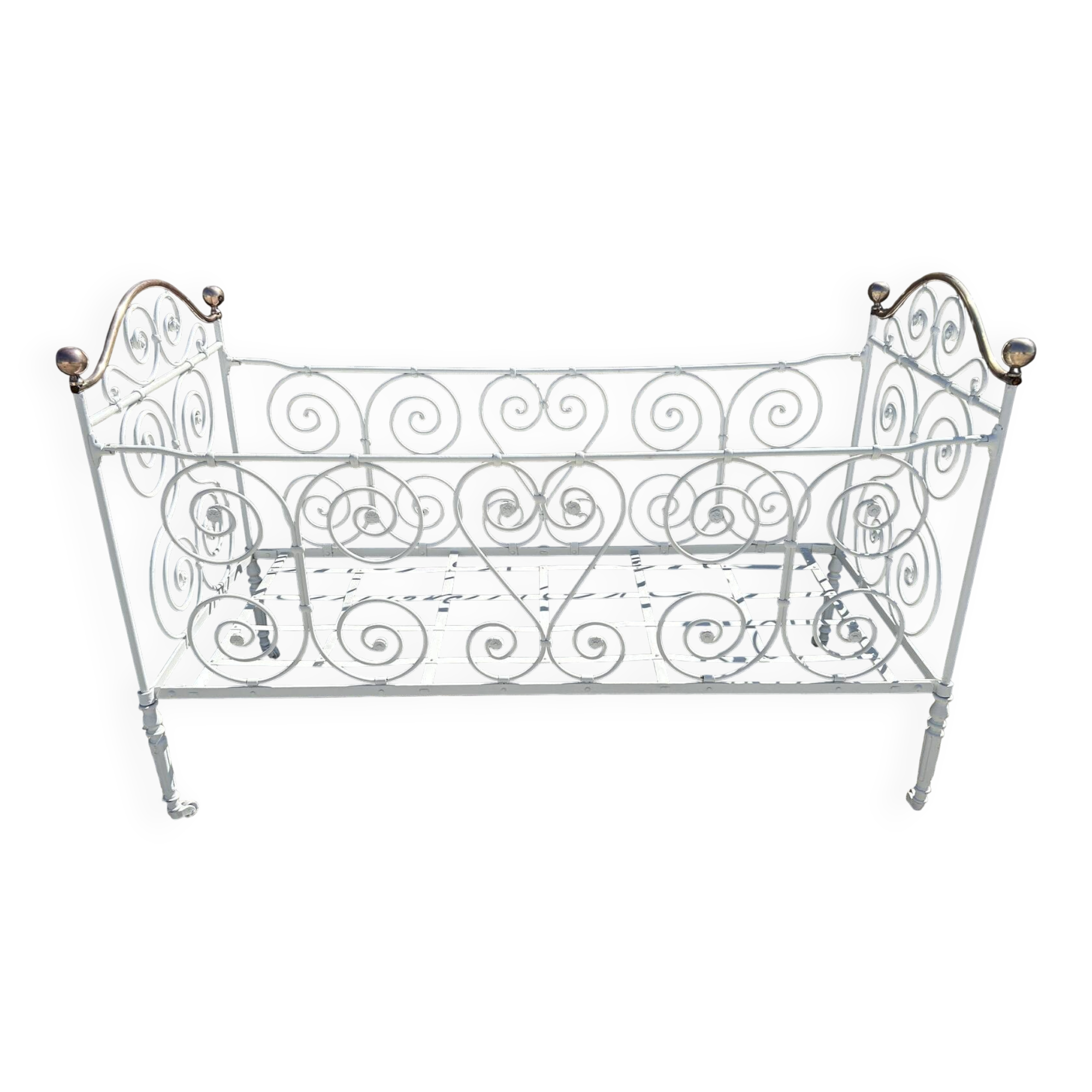 Lit banquette, wrought iron and copper, romantic Napoleonic III style, late 19th century.