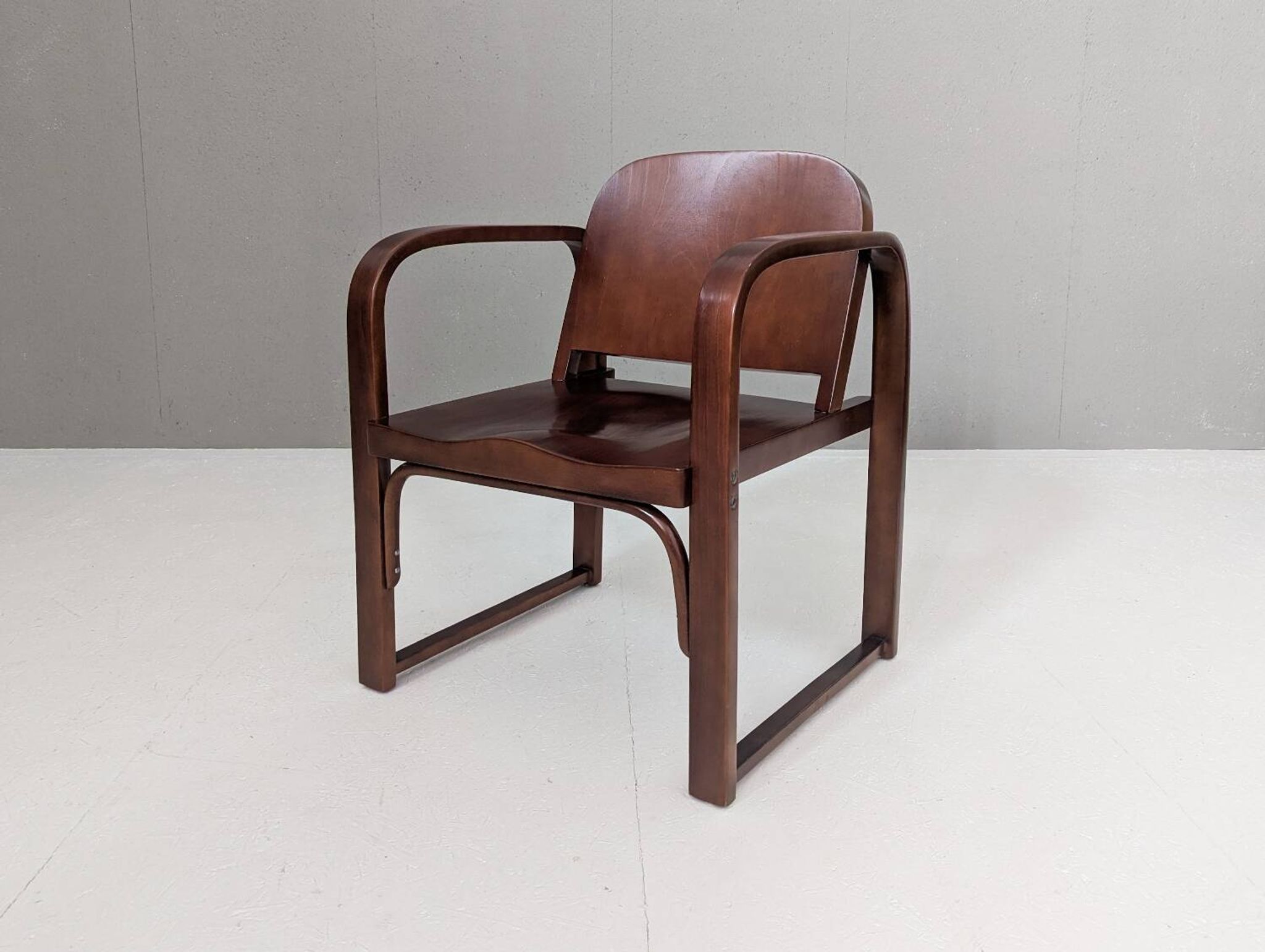 Modernist Thonet A 745 F Bentwood Armchair, 1930s