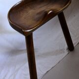 Brutalist olive tripod milking stool "le selou" aveyron