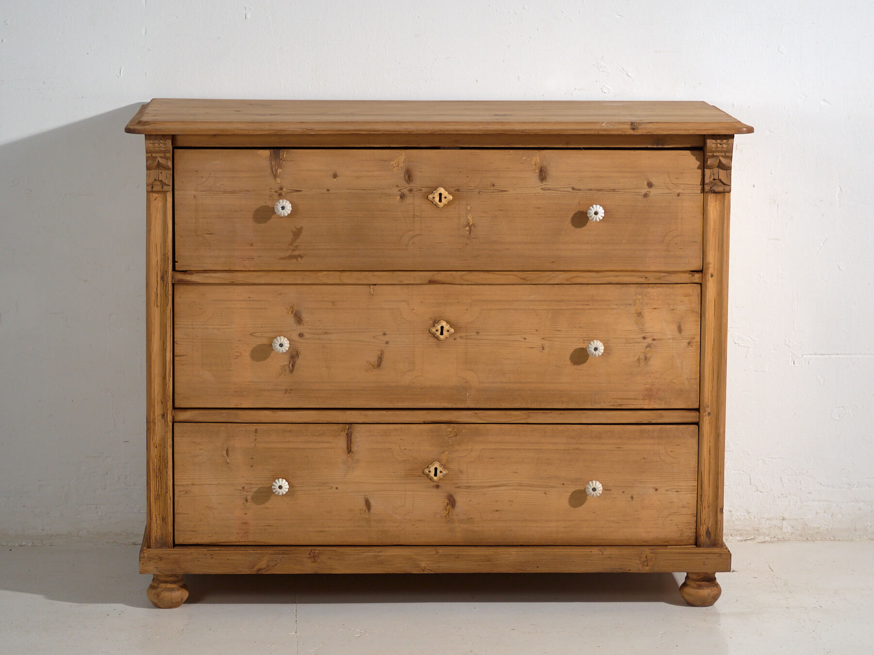 Antique pine commode – Central Europe (c. 1880–1910)