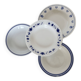 4 vintage mismatched soup plates in blue and white porcelain - Lot Angela