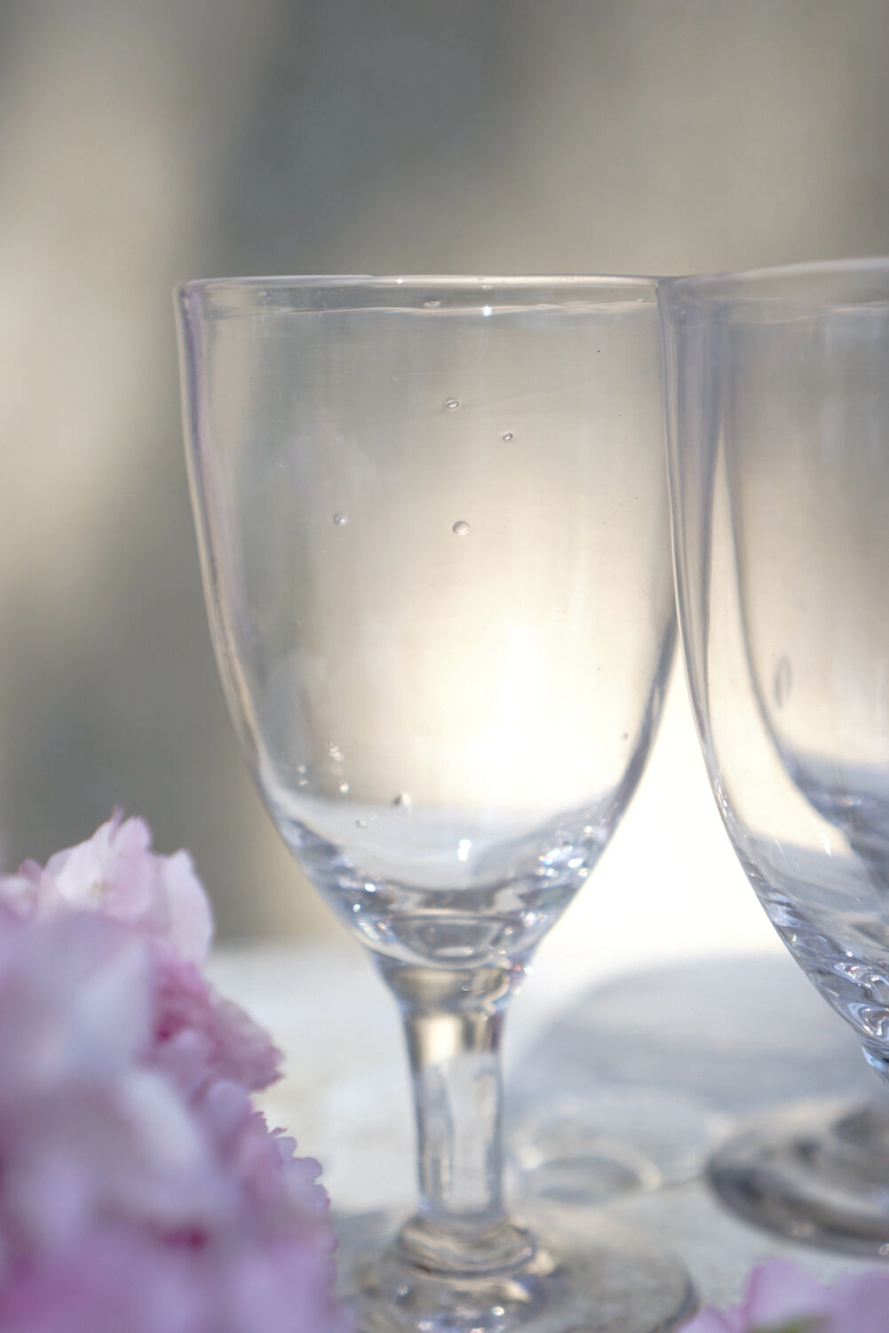 Old glasses in blown glass 19th