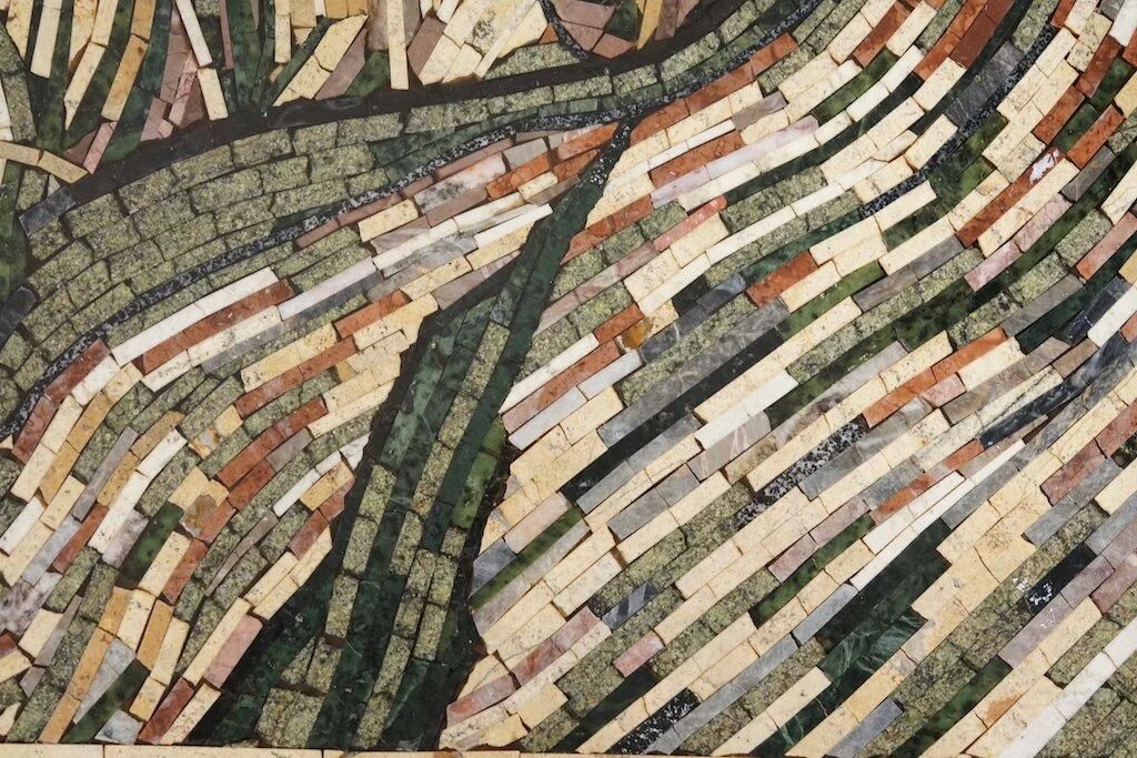 Table basse en mosaïque dans le style de « Route de campagne en Provence » de Van Gogh