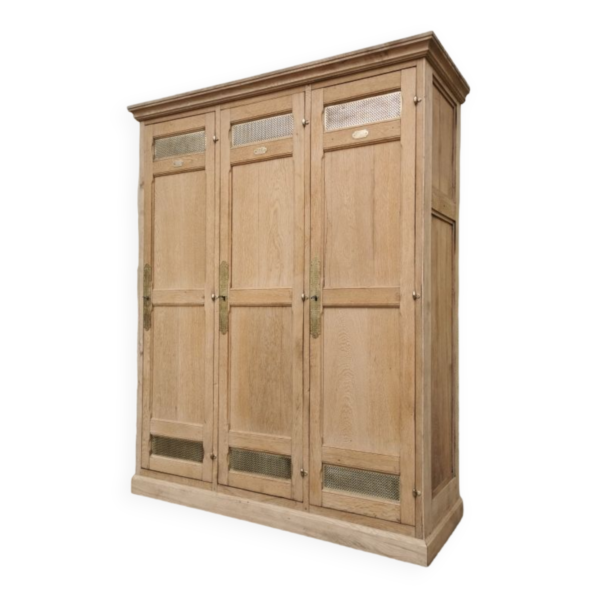 Wooden locker room bank of France period 1930