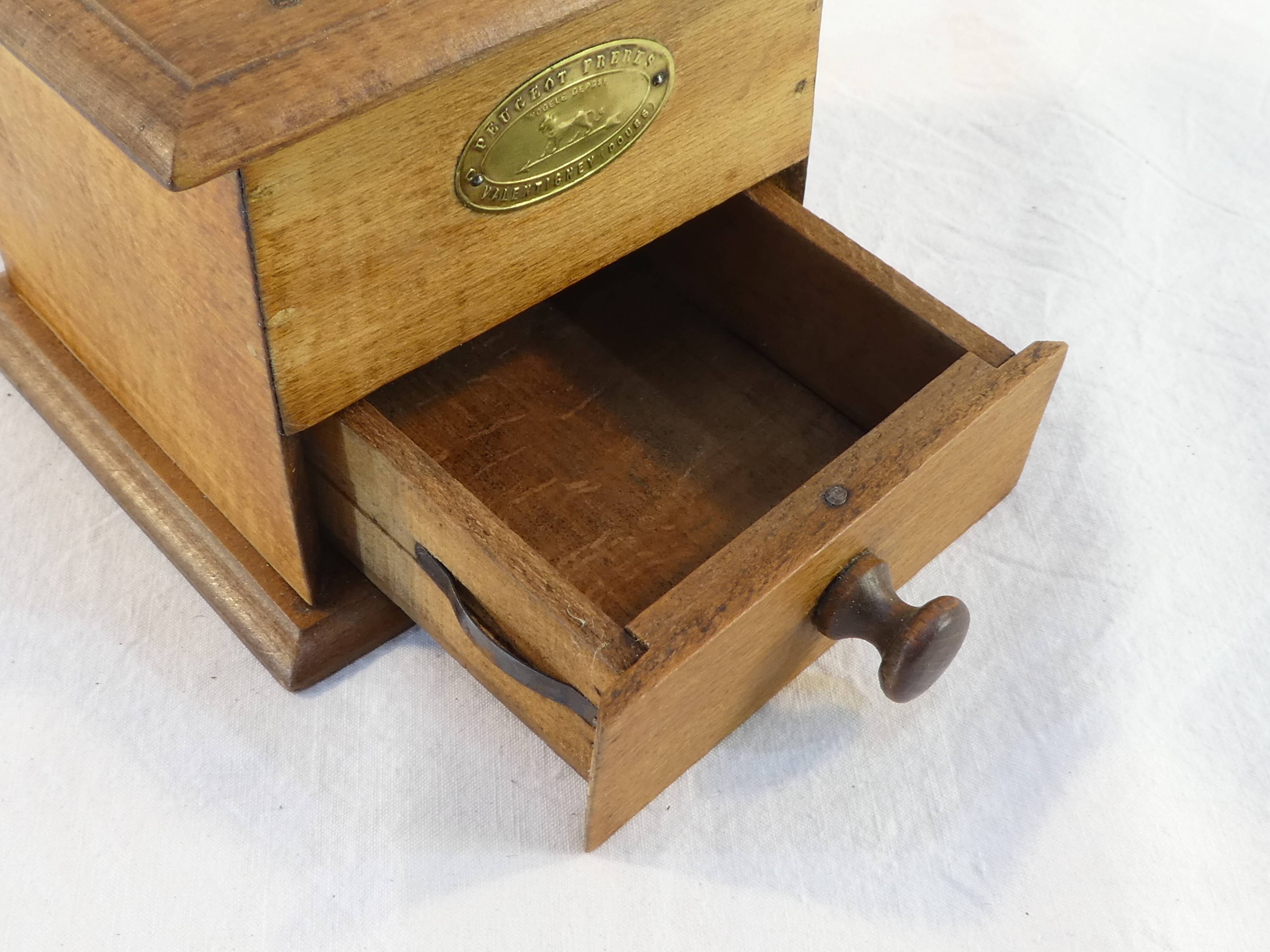 Coffee mill peugeot freres valentigney doubs