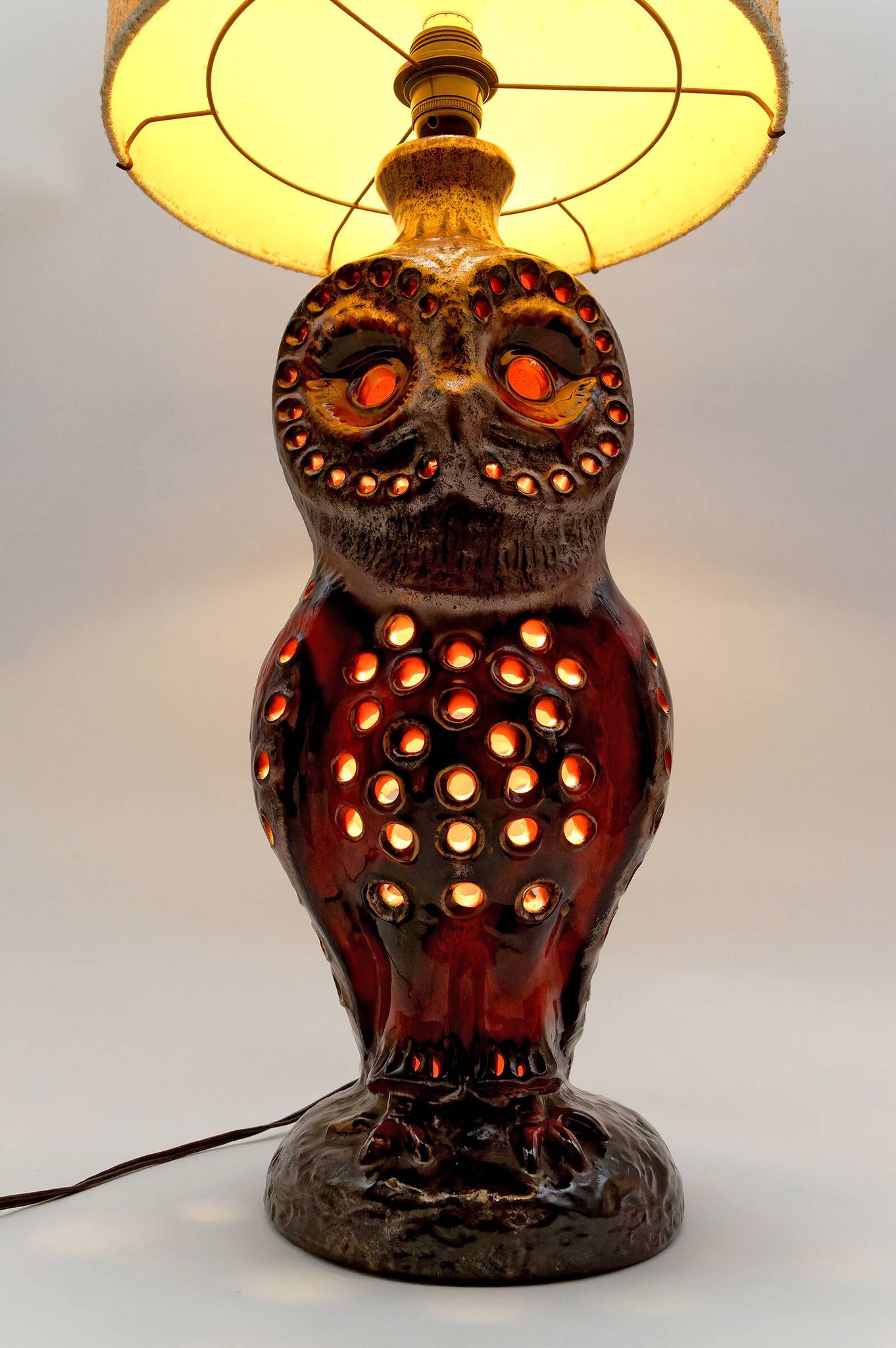 Important ceramic lamp / floor lamp, Owl, by Walter Gerhards