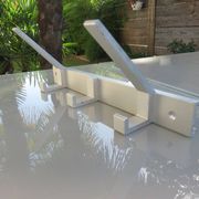 Porte manteau moderniste en aluminium années 70