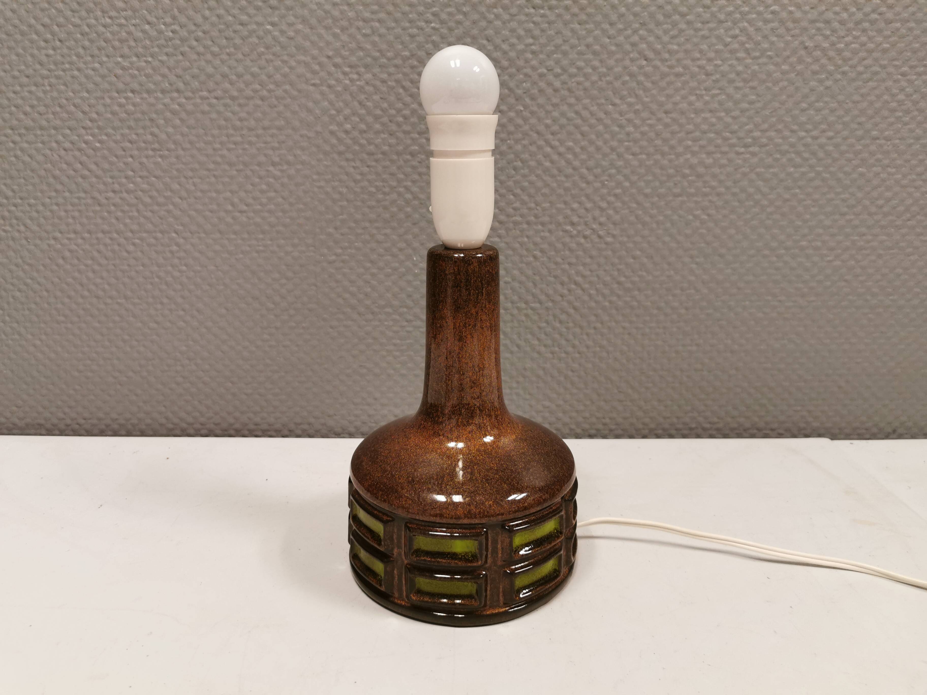 Ceramic/stoneware table lamp, Danish from the 1970s-1980s, earth and green colors