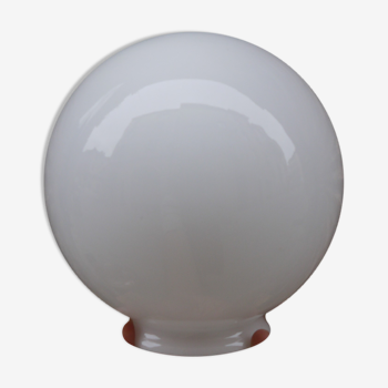 White glass globe ø15cm