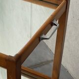 Mirrored rolling table
