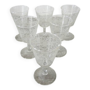 6 Old White Arabesque Pattern Stemmed Glasses H 11 cm